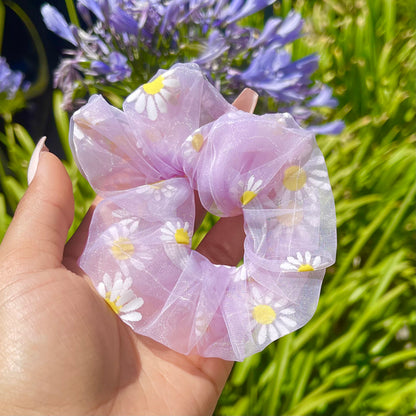 Daisy Scrunchie