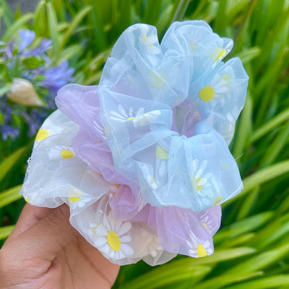 Daisy Scrunchie